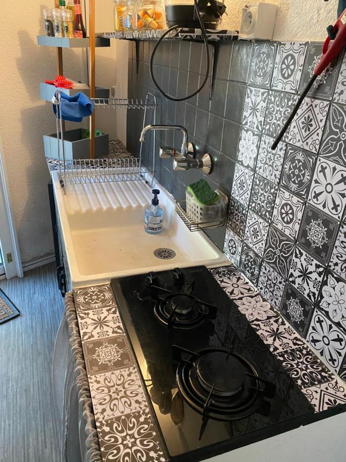 Studio Havre De Paix Au Pont Du Gard Piscine Et Jacuzzi Chez Valerie Payre Vers Pont du Gard Zewnętrze zdjęcie