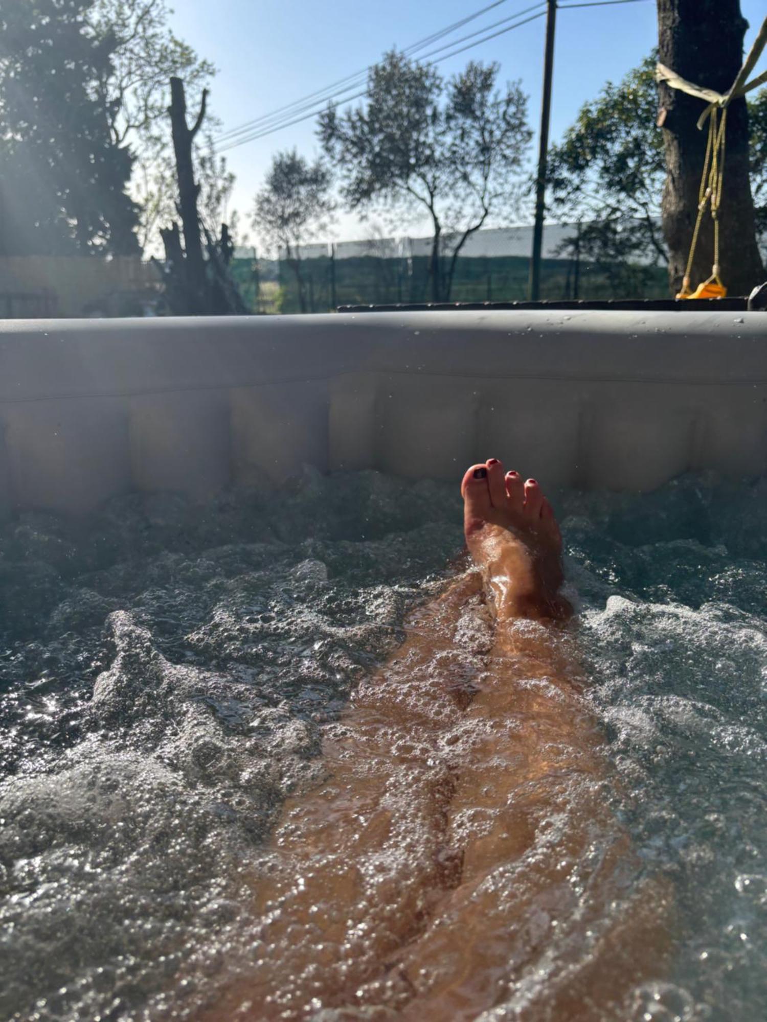 Studio Havre De Paix Au Pont Du Gard Piscine Et Jacuzzi Chez Valerie Payre Vers Pont du Gard Zewnętrze zdjęcie